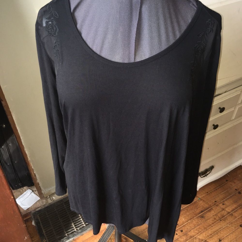 Torrid Super Soft Knit mesh floral shoulder top